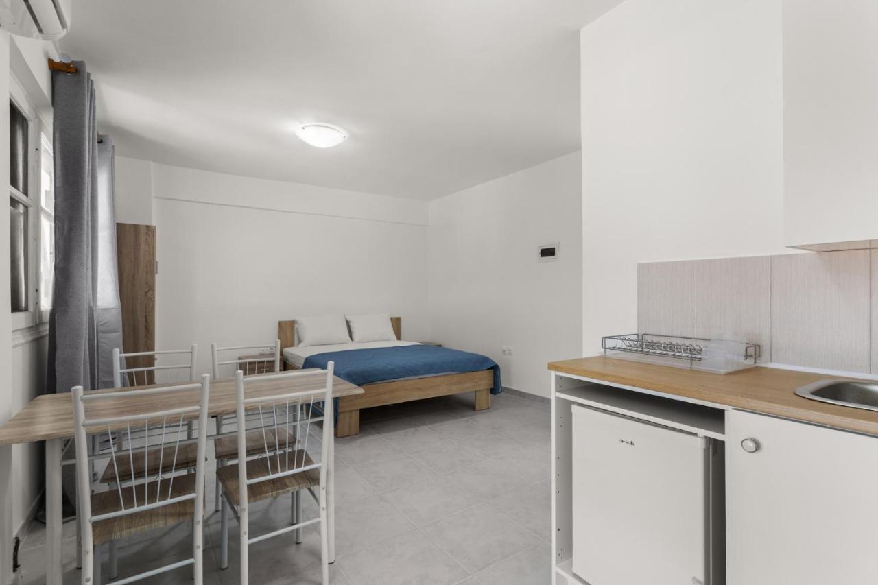 Nikolas Apartments Stoupa Lévktron 외부 사진